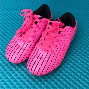 BomKinta Girl FG Soccer Shoes Arch-Support Athletic Outdoor Soccer Cleats | 30